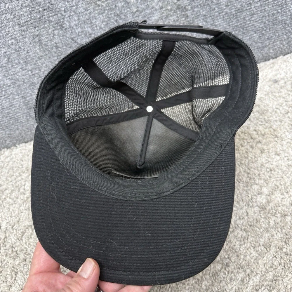 Vans off the wall 1966 snapback hat cap skateboarding surfing beach streetwear
